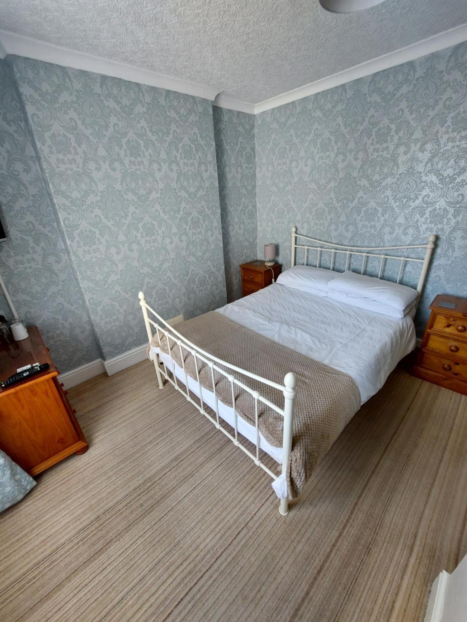 Branstone Guest House ลันดิดโน ภายนอก รูปภาพ