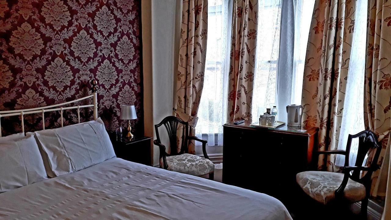 Branstone Guest House ลันดิดโน ภายนอก รูปภาพ
