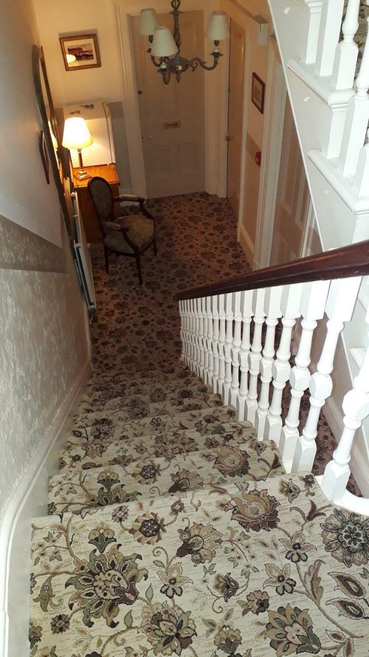 Branstone Guest House ลันดิดโน ภายนอก รูปภาพ